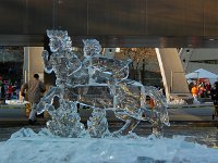 P2110016  Ice sculpture at City Hall #3