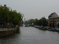 P6270028  If you walk along a canal, you can be sure you'll find a drawbridge